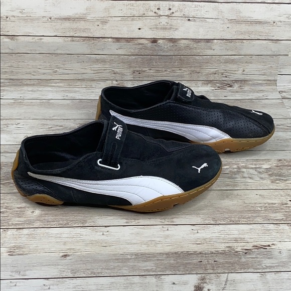 puma black velcro shoes